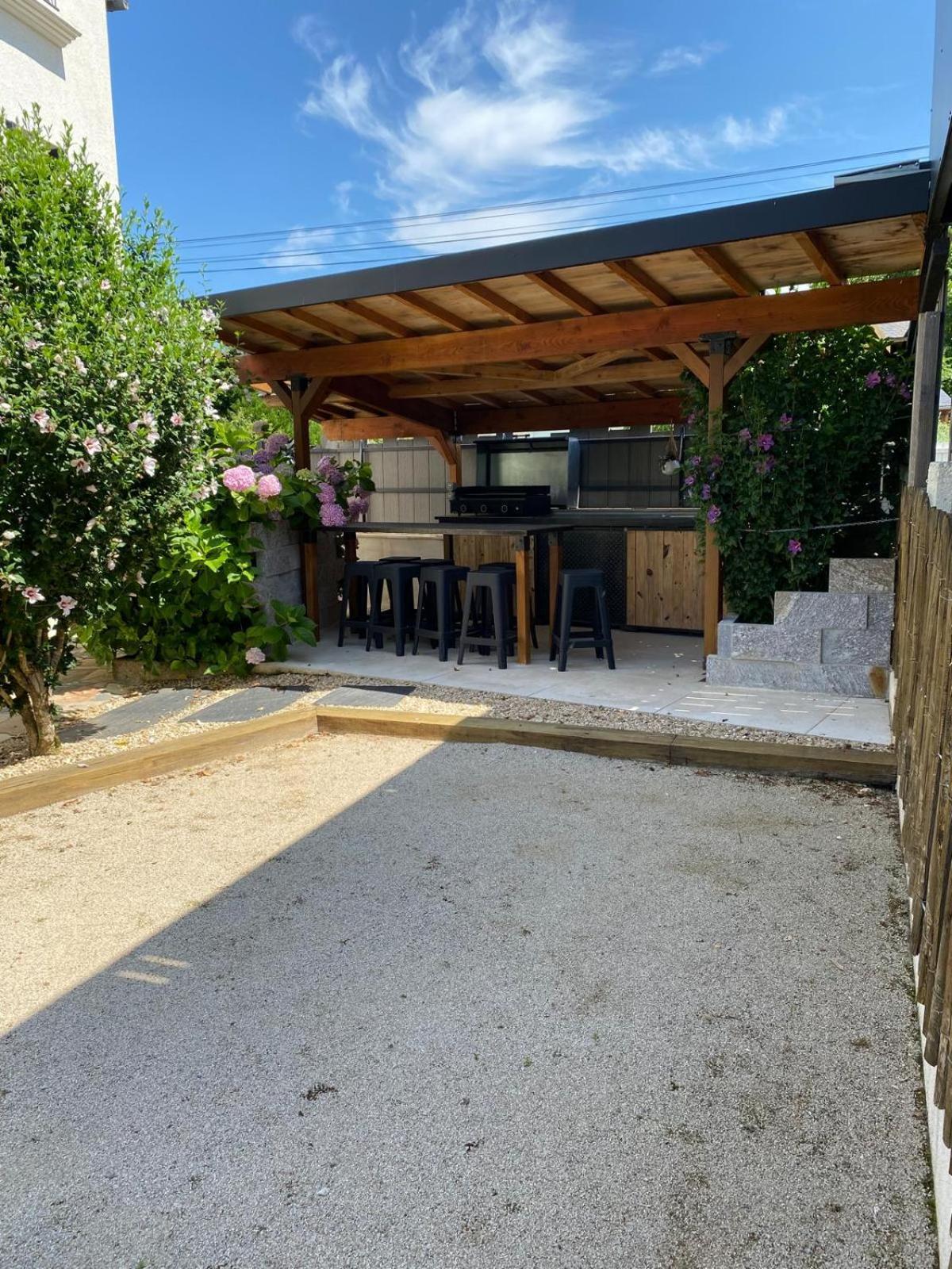 Gite Le Recoules Villa เอสปาลิยง ภายนอก รูปภาพ